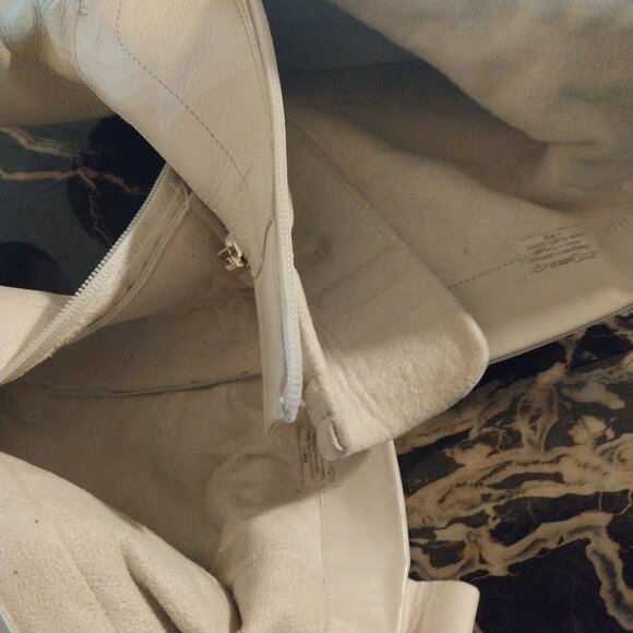 Ara Deon Women's Lug Sole Front & Zip Boot - Cream 09 - Picture 11 of 12